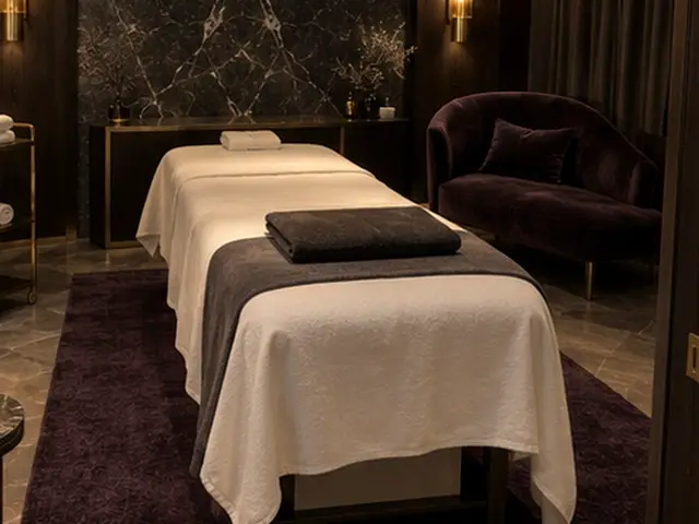 Siyah mermer duvarlı masaj odası — Kasımpaşa, Masaj Salonun